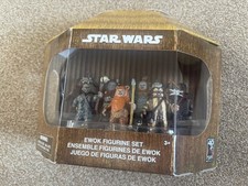 Star Wars Ewok Figurine Set Return of The Jedi Disney World Exclusive Figures