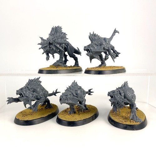 Flesh hounds plastic - x5,