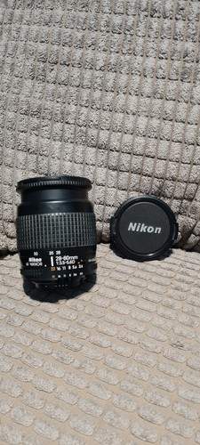 Zoom lens nikon - lens,