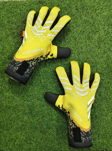 Goalkeeper gloves size - 8, 10