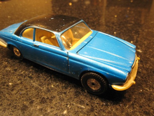 Corgi toys 286 jaguar - corgi, xj12c
