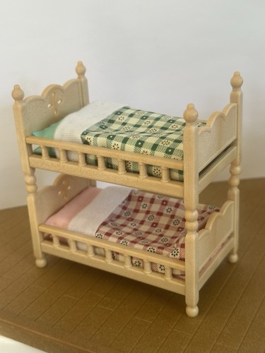Vintage sylvanian families - families, or