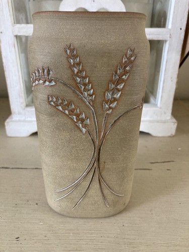 Studio pottery small - studio,