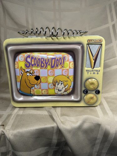 Rare scooby doo lunch box - scooby, tin