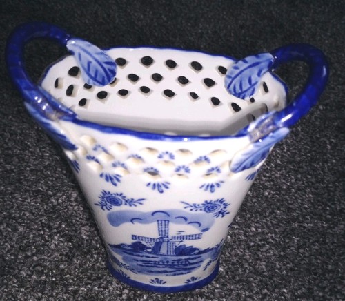 Delft blue hand painted - hand, vase