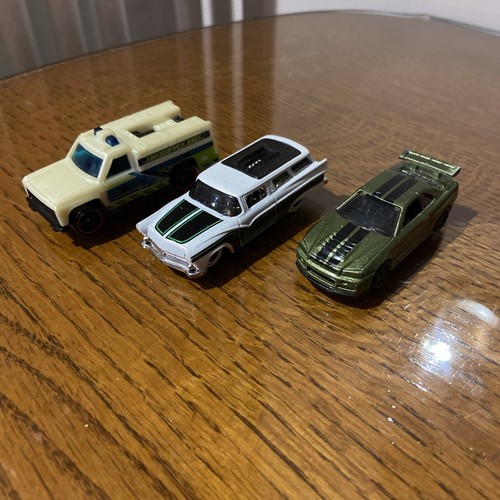 Mixed hot wheels - wheels, 2000s