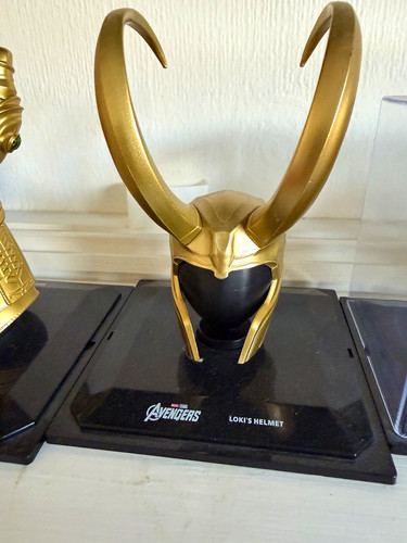 Avengers loki helmet figurine - avengers,