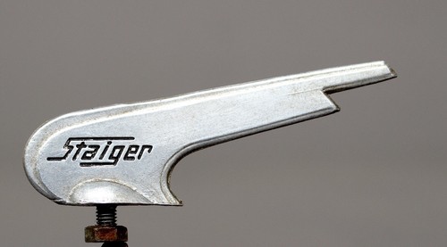 Vintage fender figure emblem - vintage,