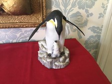 BROOKS & BENTLEY NATURE COZY MOMENT PORCELAIN PENGUINS ORNAMENT/FIGURE c1990