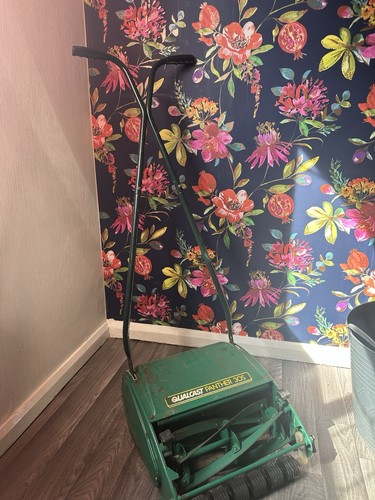 Qualcast panther 30s vintage - qualcast,