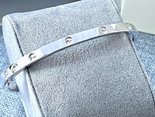 CLOGAU ❤️ INSIGNIA BANGLE