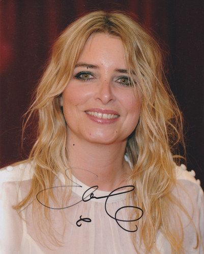 Emma atkins hand signed - ,