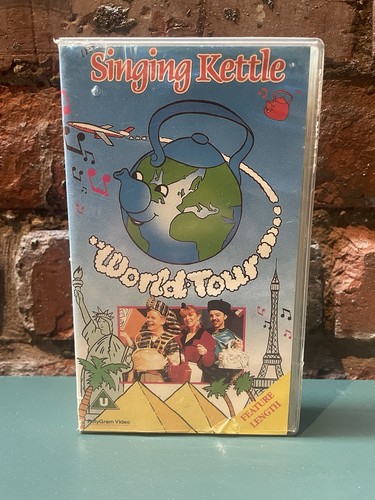 The singing kettle - world, tour