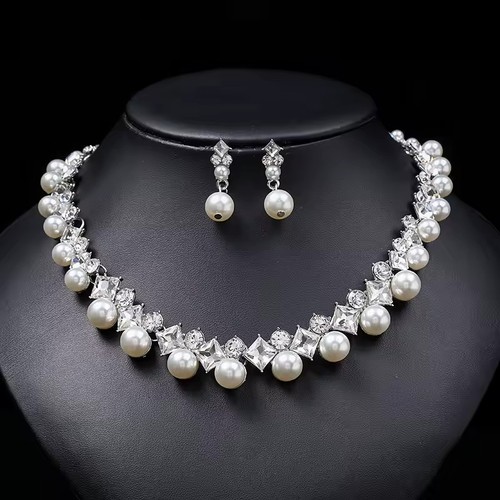 Bridal pearl gemstone wedding