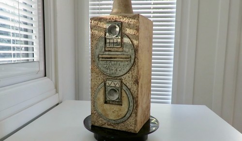 Large troika lamp base - large,