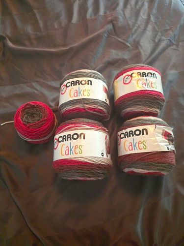 Caron cakes red - caron,