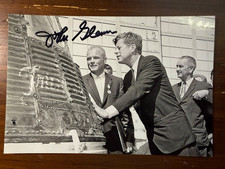 JOHN GLENN signed 4x6 photo |
