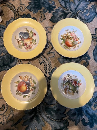 Set four crown ware - four,