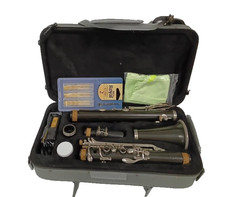 Rikter Clarinet by Intermusic with Accessories + Carry Case