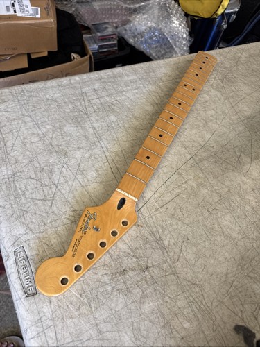 2001 fender standard - 2001,