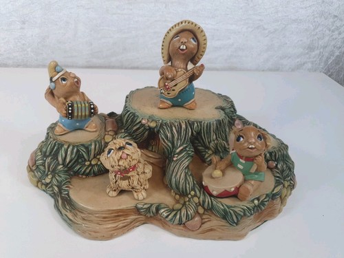 Pendelfin tree stump display - pendelfin,
