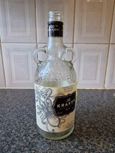 The kraken black - black, rum