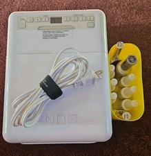 CND 08200 Electric Shellac & Brisa Gel 5-Finger Cure Nail Dryer UV Lamp Tested