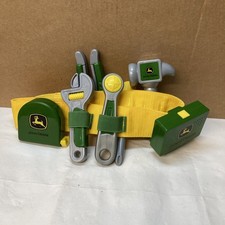 TOMY 35070 John Deere Toy Tool