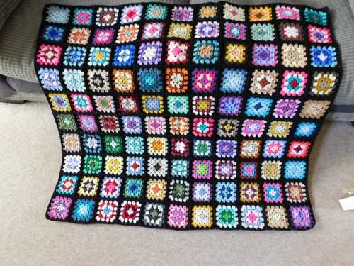 New handmade crochet granny - new,