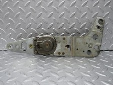 ⚙40070⚙ Mercedes-Benz R107 350SL Front Right Seat Hinge 0009109686
