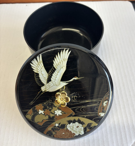 Japanese vtg round - round, black