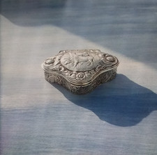 SOLID SILVER  JEWELLERY/RING