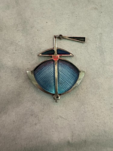 Vintage pat cheney - pat, enamel