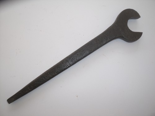 Ww2 anderson shelter - ww2, spanner