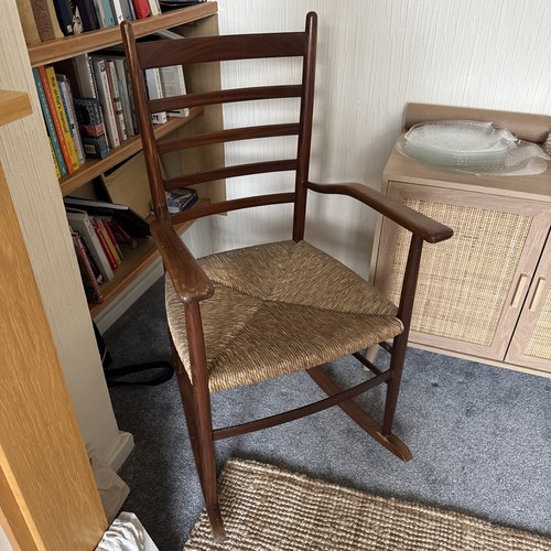 Vintage rocking chair - ,