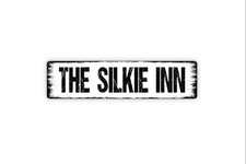 Silkie Inn Hen House & Rooster