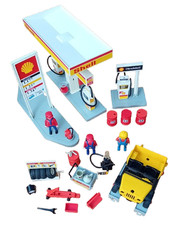 Playmobil City #3437 SHELL GARAGE PETROL STATION with Staff & Equipment