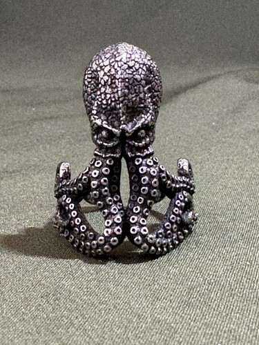 Detailed octopus ring - detailed,
