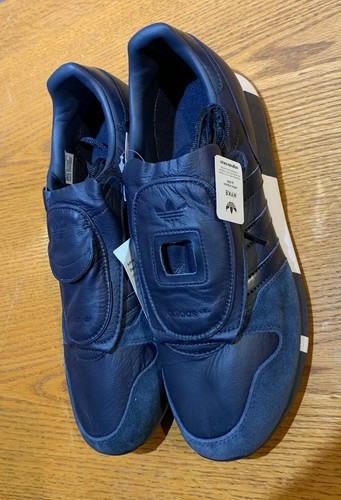 Rare new mens adidas hyke - rare, by