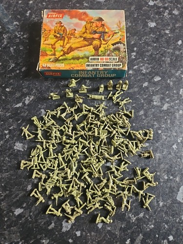 128 airfix infantry - 128, combat