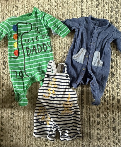 Newborn bundle months of - 0-3,
