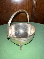Vintage Kayser Ellison. Sheffield EPNS Silver Plated Sugar Basket on Claw Feet 