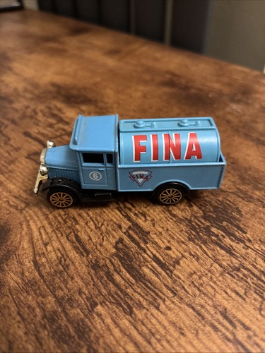 Corgi fina morris tanker truck - fina,
