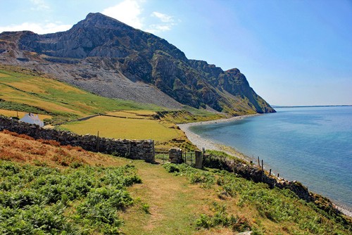 Photo the wales coast path - a2,