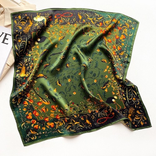 100 mulberry silk - 100%, square