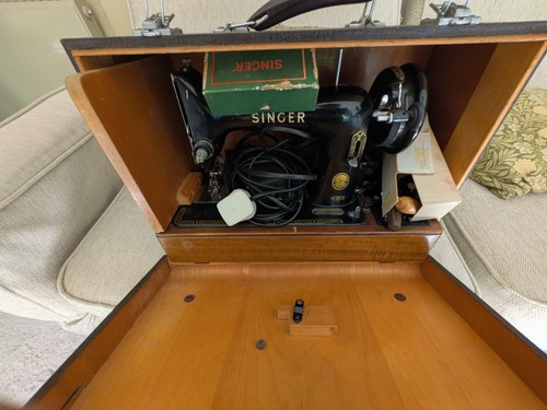 Vintage 1955 singer 99k - singer,