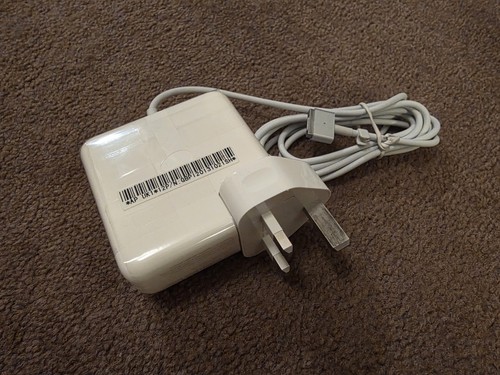 Apple mac macbook pro 60w - apple,
