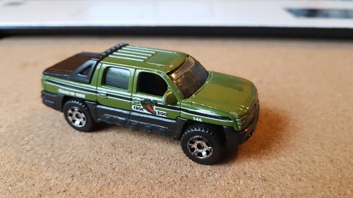 Matchbox chevrolet avalanche - matchbox,