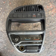 Citroen Saxo Dash Centre