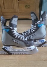 Nike Bauer Supreme 11 Size 5